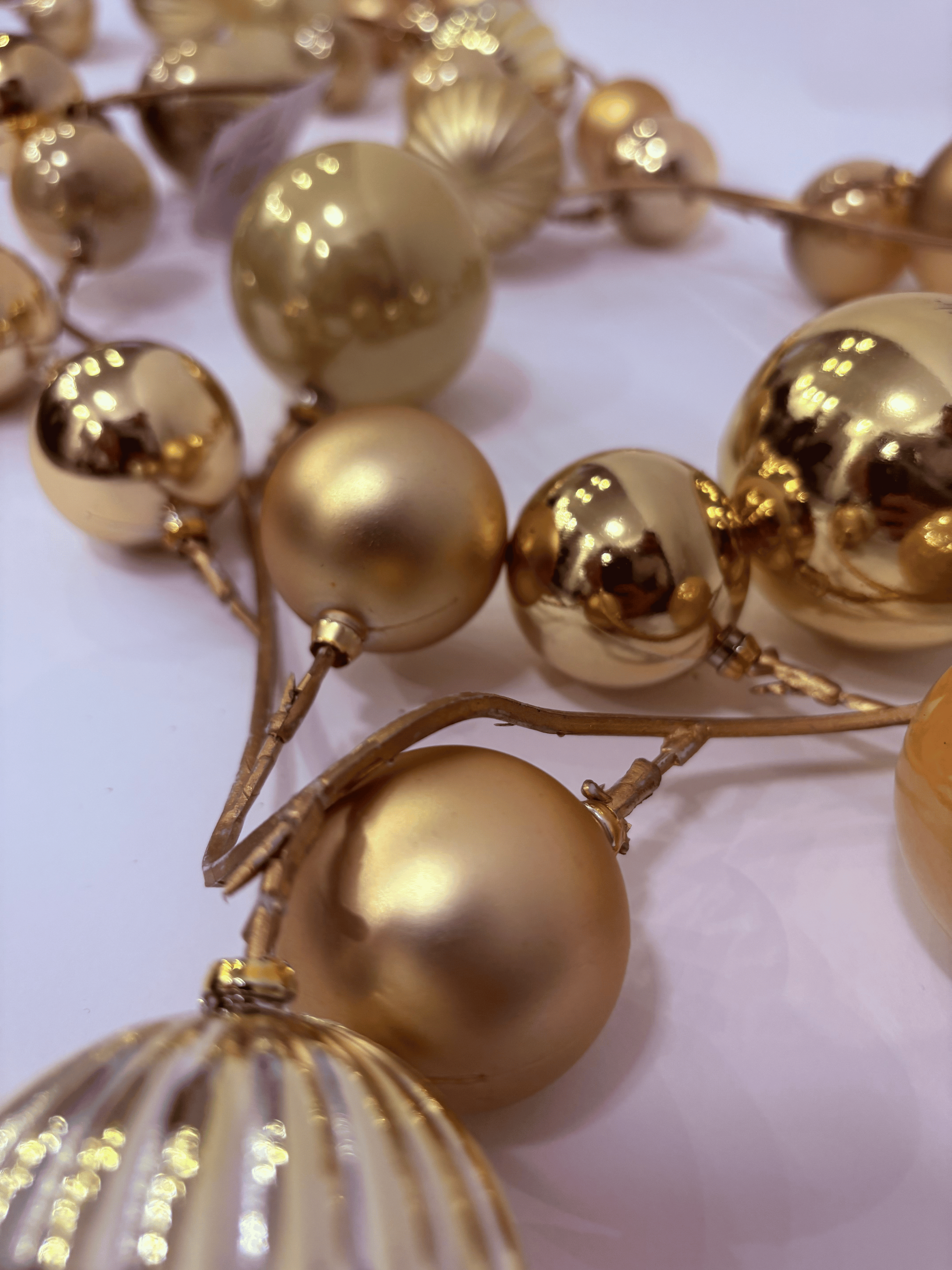 Ghirlanda a filo con palline