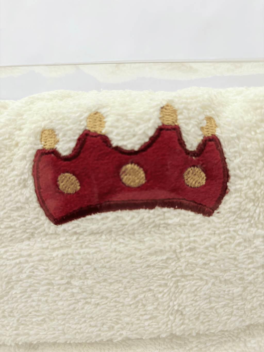 Coppia Asciugamani con ricamo schiaccianoci