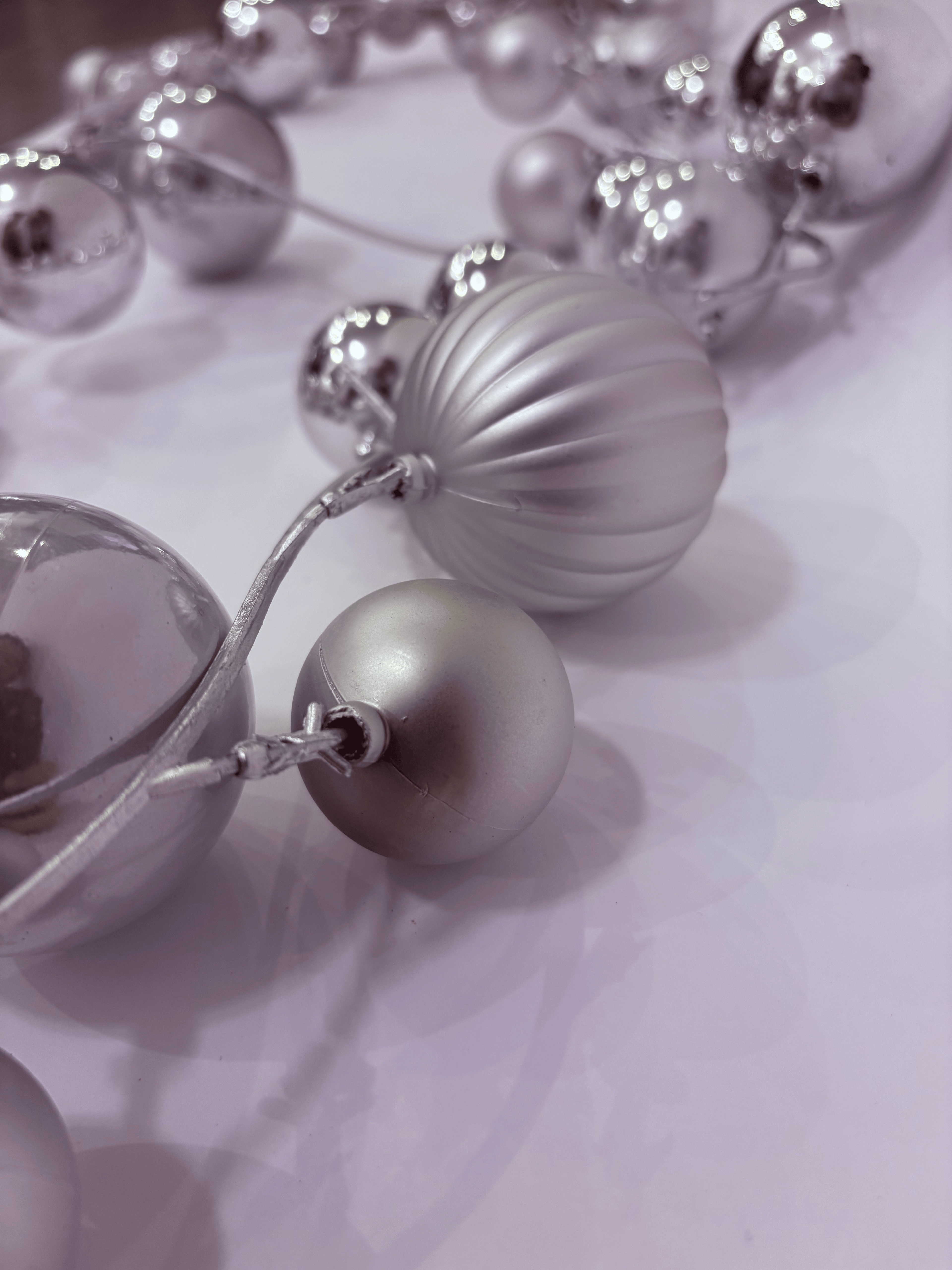 Ghirlanda a filo con palline